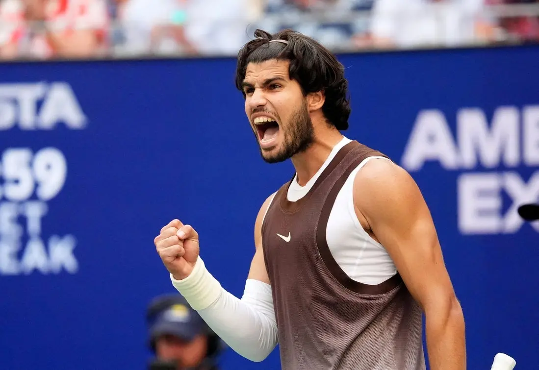 No. 2 Carlos Alcaraz continues strong US Open return with 3rd-round sweep