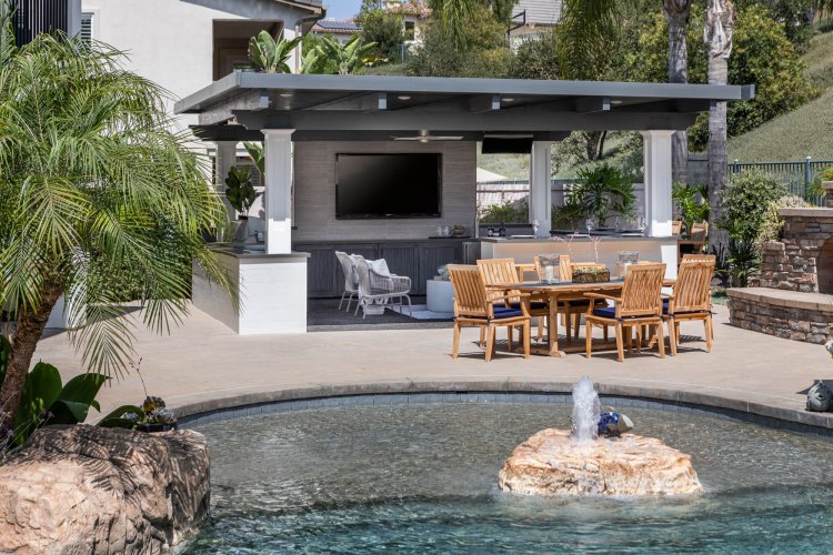 Choosing the Right Materials for Your Outdoor Remodeling Project in Orange County